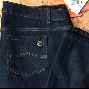 NWT Michael Kors Woman’s Jeans, size 16